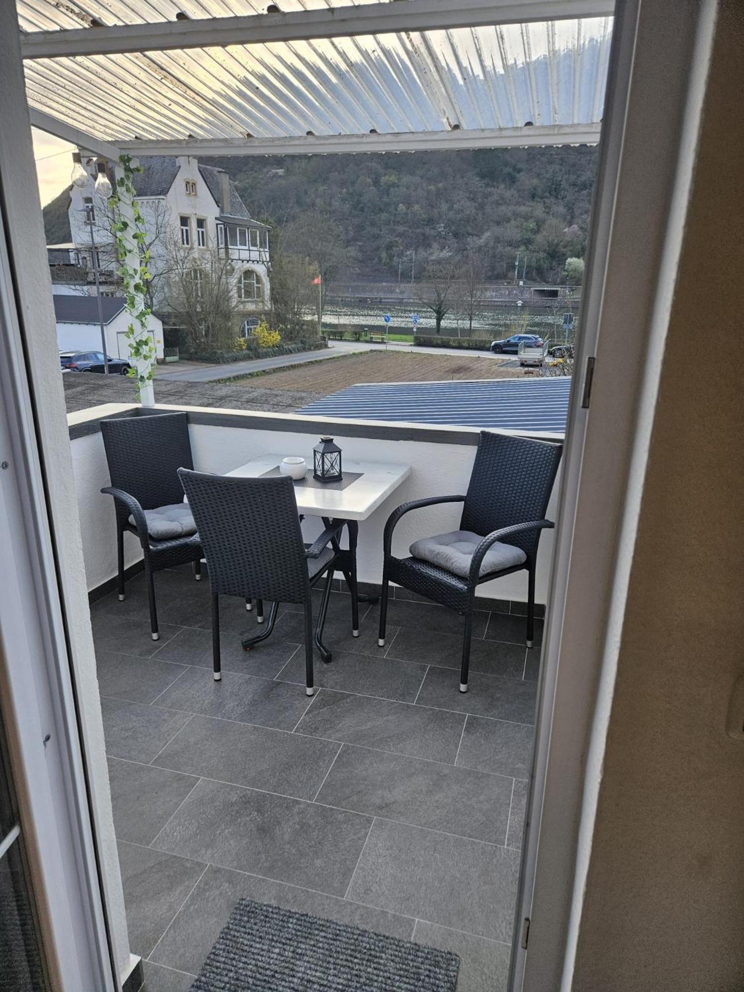 Hakans Moselblick Ferienwohnung Treis-Karden Luaran gambar